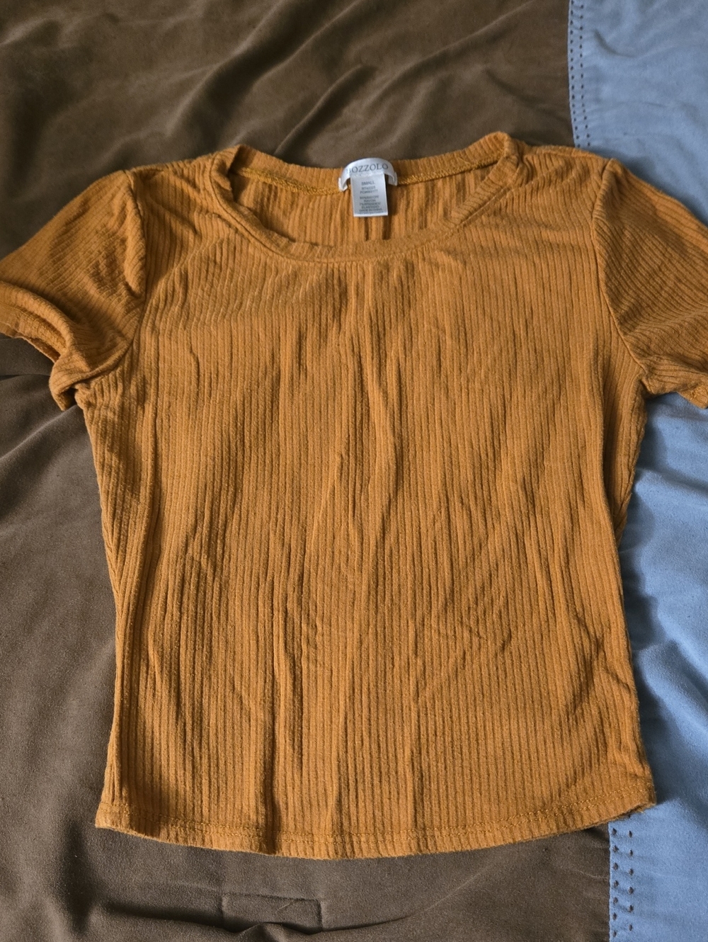Bozzolo Ribbed Short Sleeve Tee in Mustard Gold